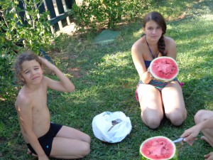 Karpousi au camping, après la visite