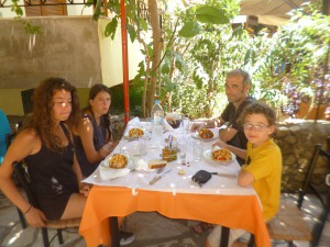 Petit snack à Poros (Lefkada)