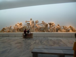 Musée d'Olympie, fronton du temple de Zeus