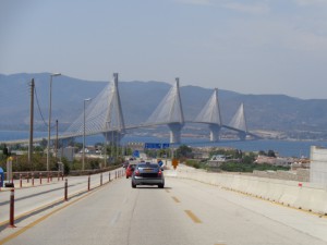 Le pont du Péloponnèse